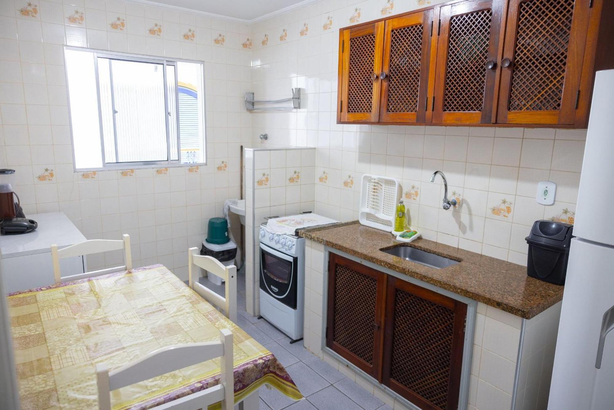 Apartamentos Incriveis Primeira Quadra Mar Wifi 乌巴图巴 外观 照片
