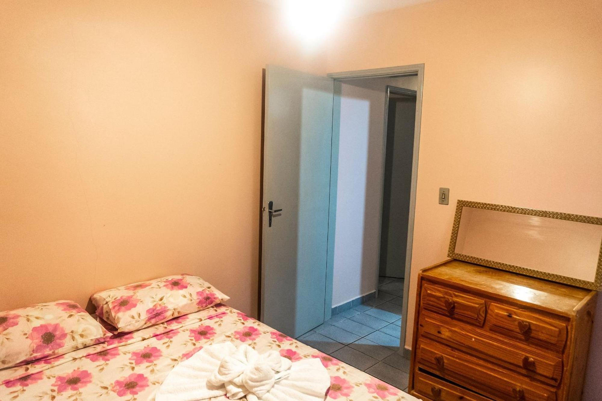 Apartamentos Incriveis Primeira Quadra Mar Wifi 乌巴图巴 外观 照片